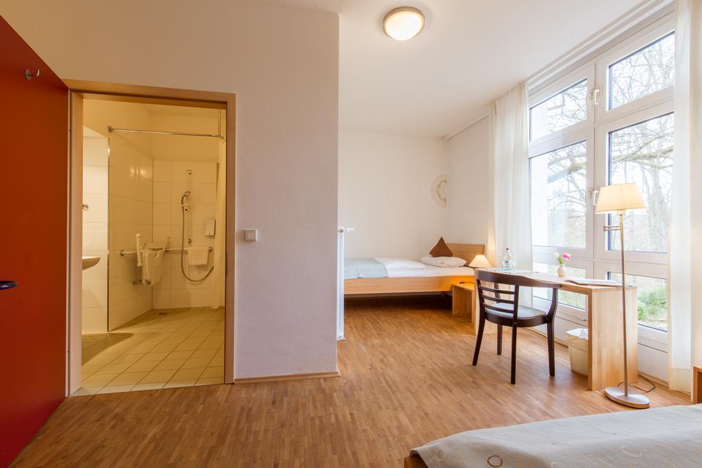 Stiftsgut Keysermuehle Klingenmuenster Luaran gambar